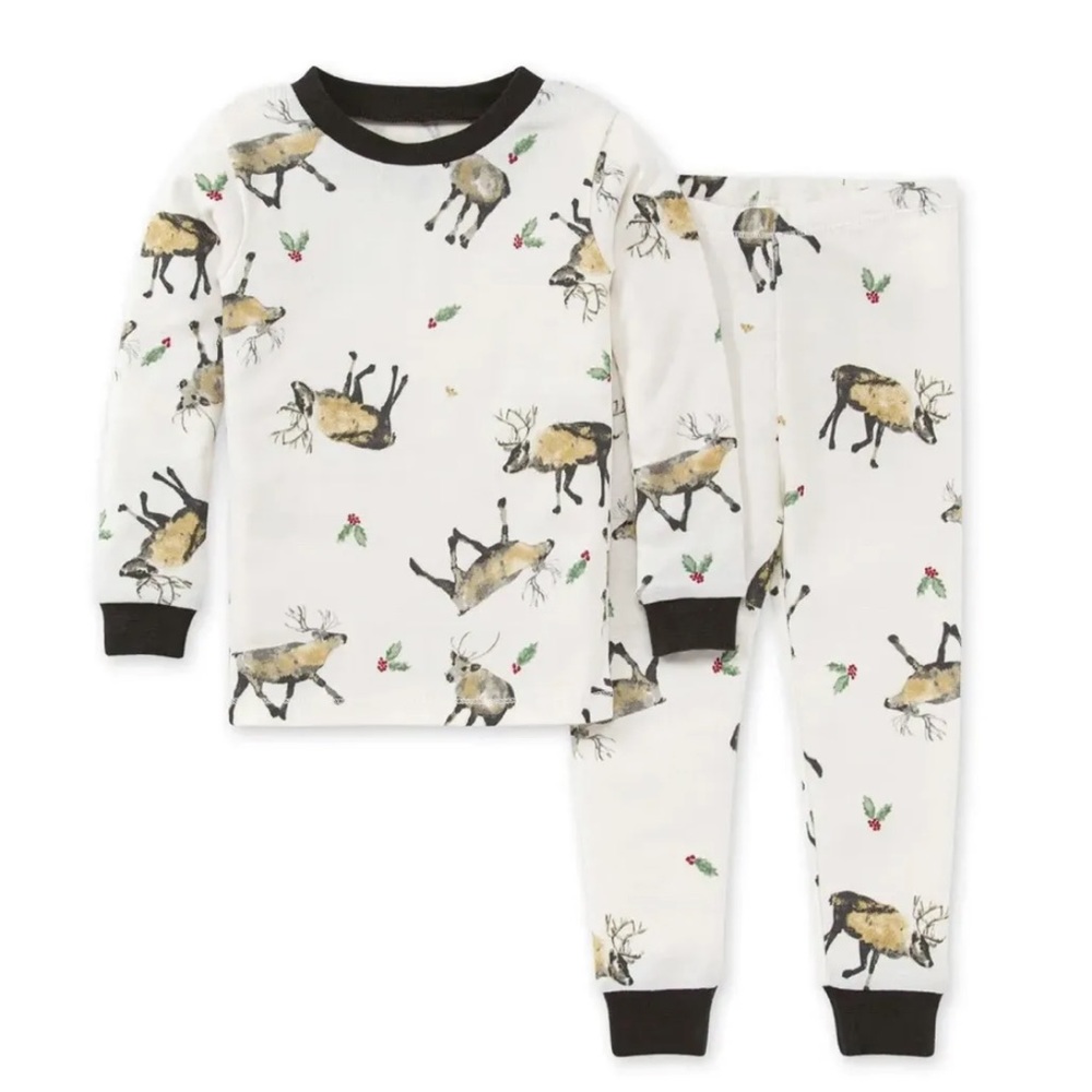 NWT: Burt’s Bees Kids Holiday Pajama Set - 5T - moose print!